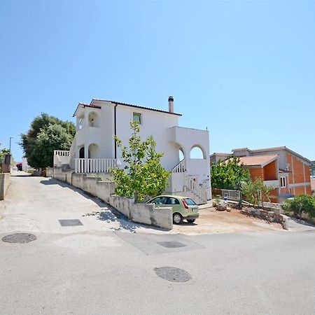 Apartments Branislav Rogoznica  Bagian luar foto