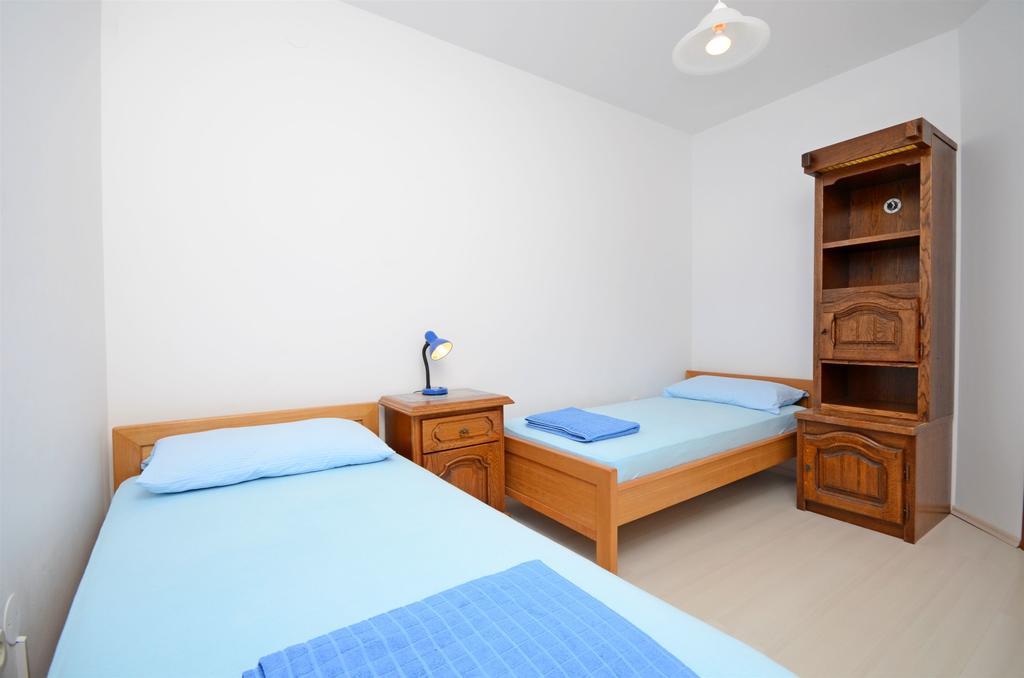 Apartments Branislav Rogoznica  Bagian luar foto